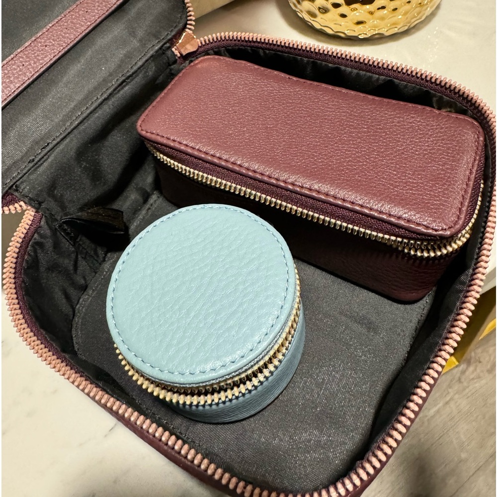 SOLD💜AIMEE KESTENBERG 3 pieces leather travel set ♥️ - Picture 7 of 12
